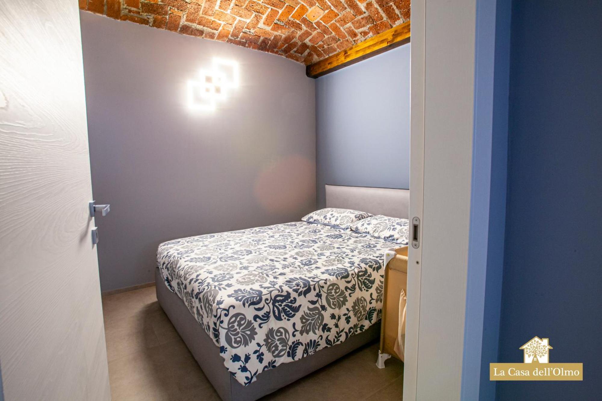 La Casa Dell'Olmo - Suite Apartment Cuneo Dış mekan fotoğraf