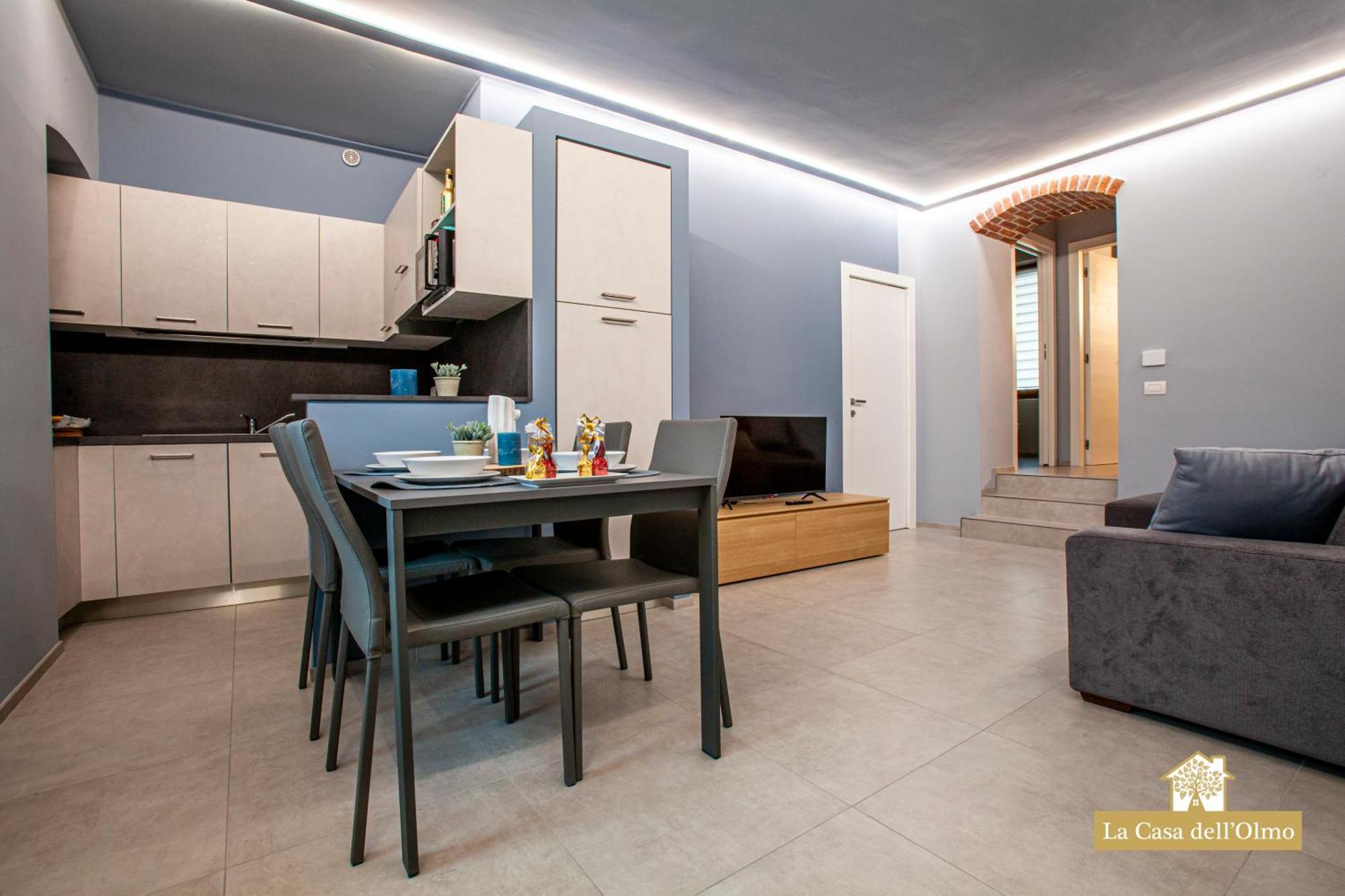La Casa Dell'Olmo - Suite Apartment Cuneo Dış mekan fotoğraf